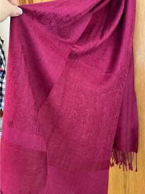Raspberry Jacquard Women's Scarf - Elegant Solid Wrap
